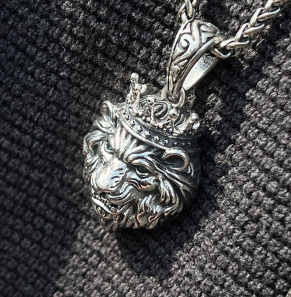 Heavy Crowned Beast Lion Pendant – S925 Silver-4cm