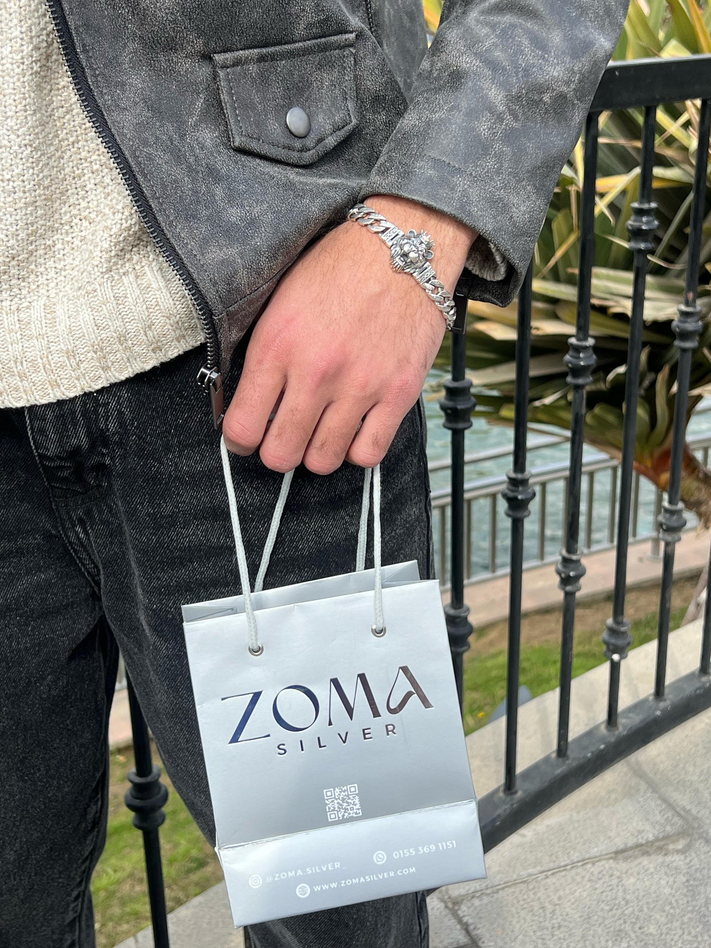 Alpha King Tiger head bracelet for men 925s