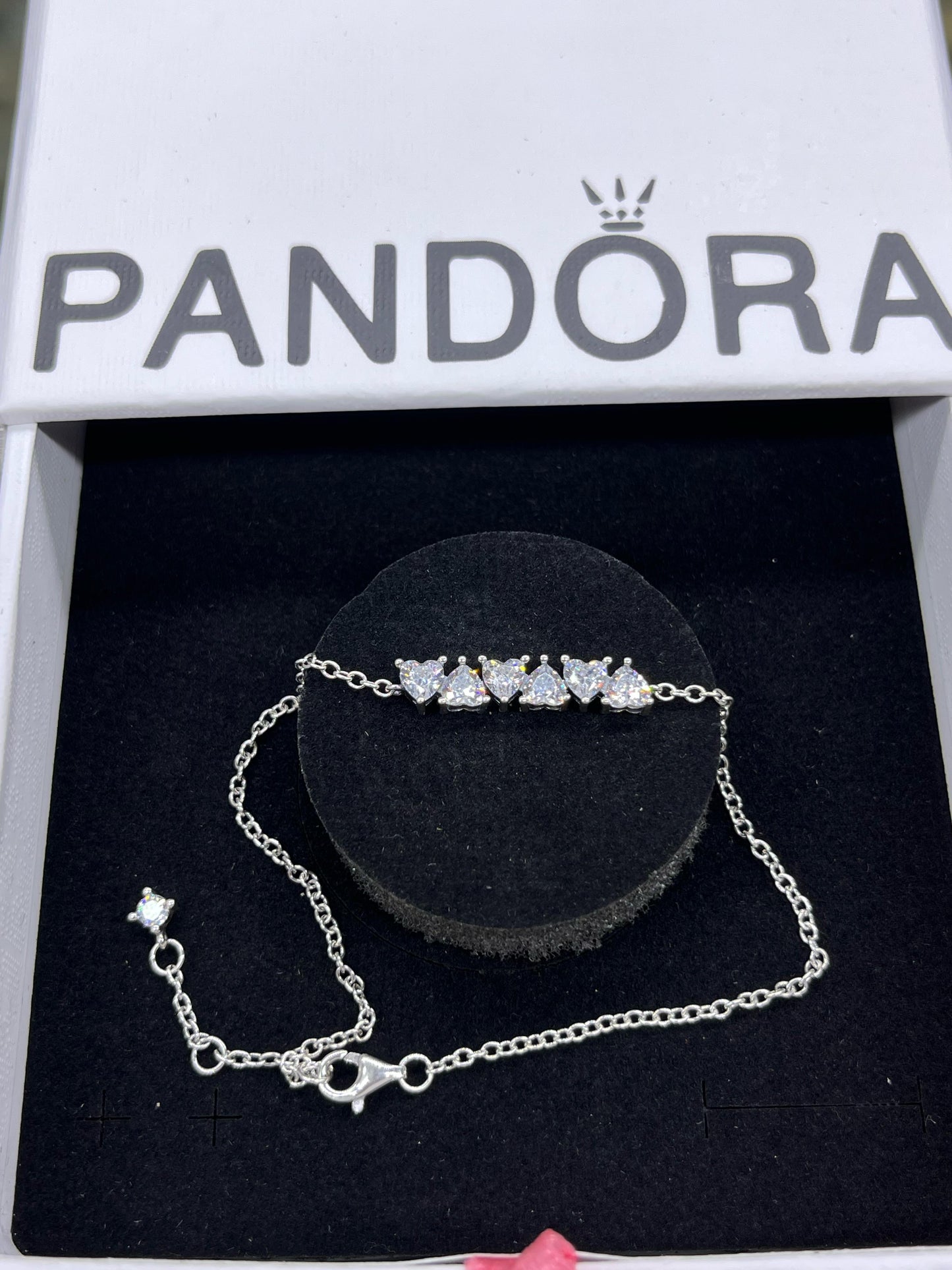 Sparkling Endless Hearts Chain Bracelet