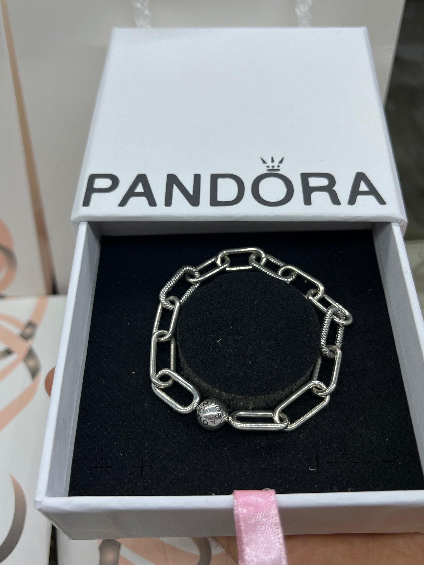 ME link chain bracelet 🔗