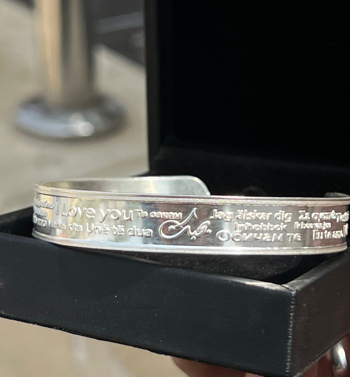 BTC Pure 999 Fine Silver - 1 Ounce - “I LOVE YOU” 100 Languages Bangle for Men