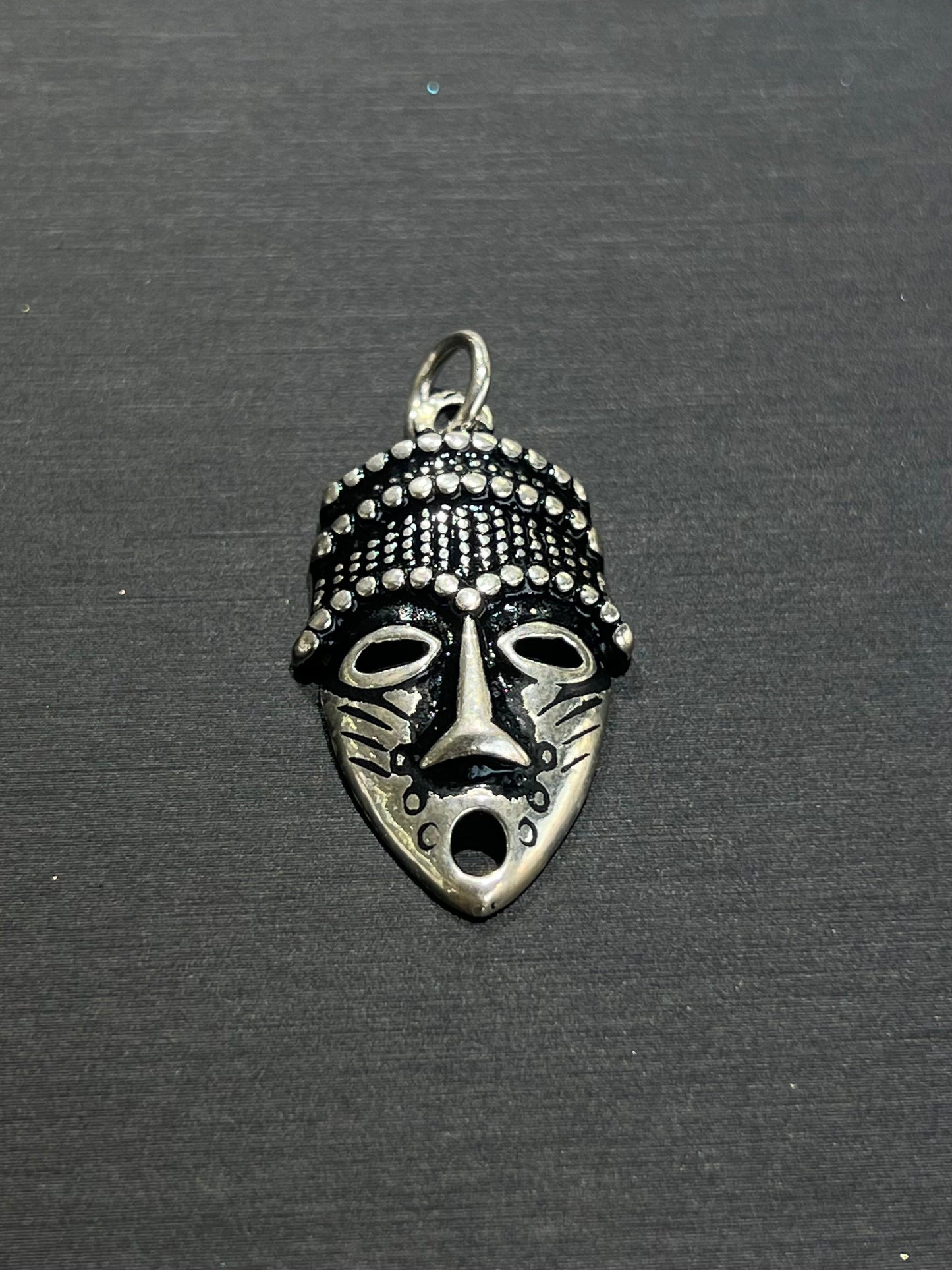 Born Wild Pendant – S925 Silver-3,5cm