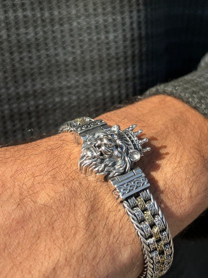Emerald eyes King lion head bracelet for men 925s