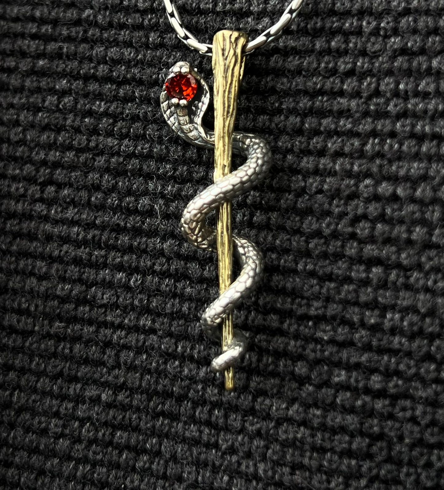 Detailed Cobra Pendant – S925 Silver