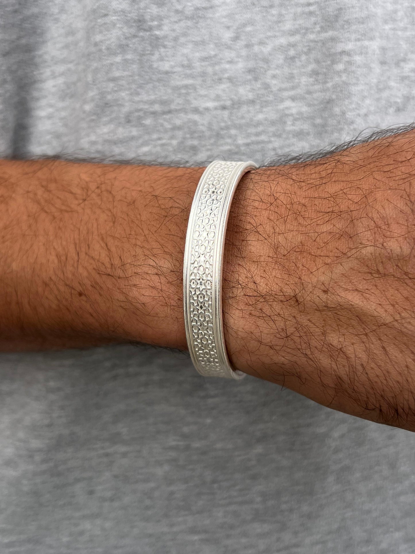 BTC Pure 999 Fine Silver -50g- Arabesque Bangle