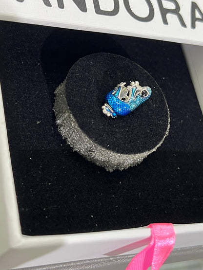 Metallic Blue Gecko Charm